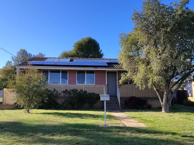 52 West Street, NSW 2810