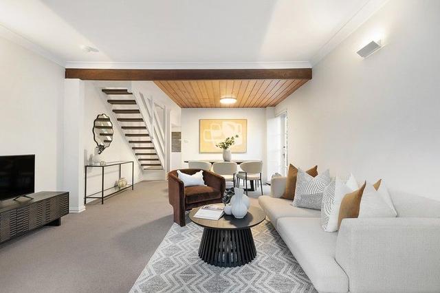 2/242A St Johns  Road, NSW 2037