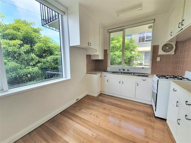 3/12 Milton Street, VIC 3184