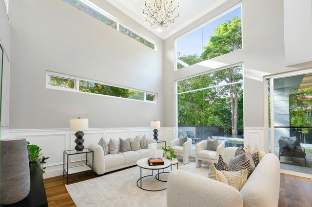 6 Mungarra Avenue, NSW 2075