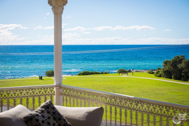 35 McMillan Crescent, NSW 2546