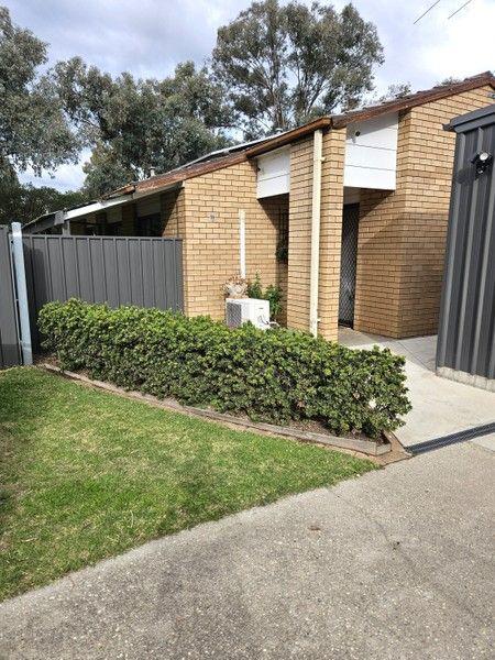 55 Feathertop Circuit, NSW 2640