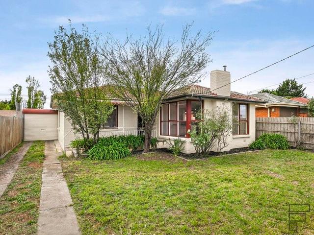8 Falcon Drive, VIC 3337