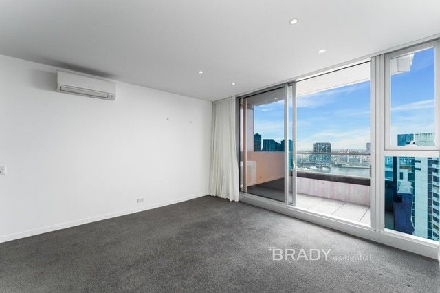 2307/231 Harbour Esplanade, VIC 3008