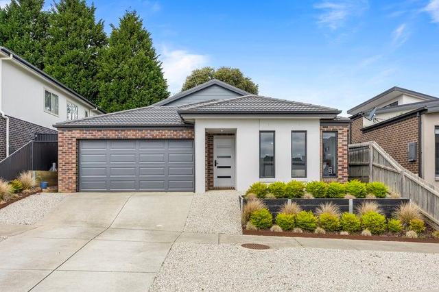 17 Catalina Court, VIC 3350