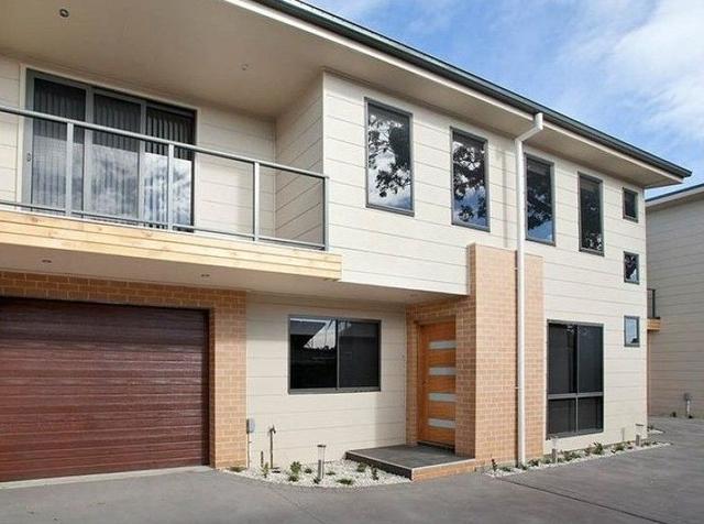 2/3 Yallah Street, NSW 2527