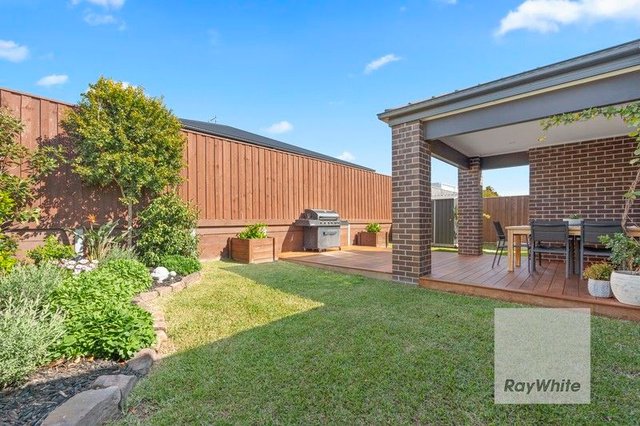 96 Hayes Hill Boulevard, VIC 3064
