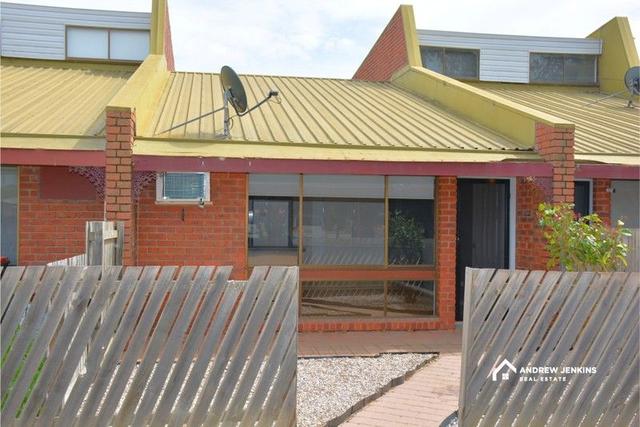 Unit 7/42-48 Nangunia St, NSW 3644