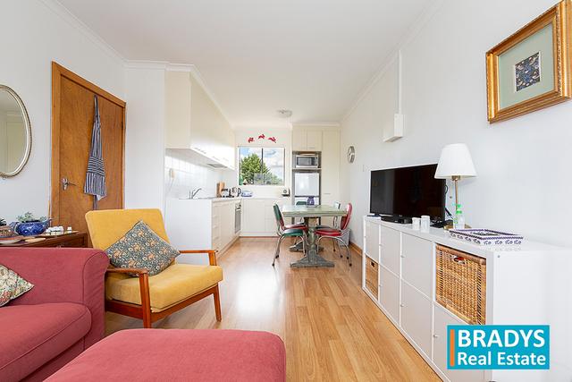 9/115 Knox Street, ACT 2602