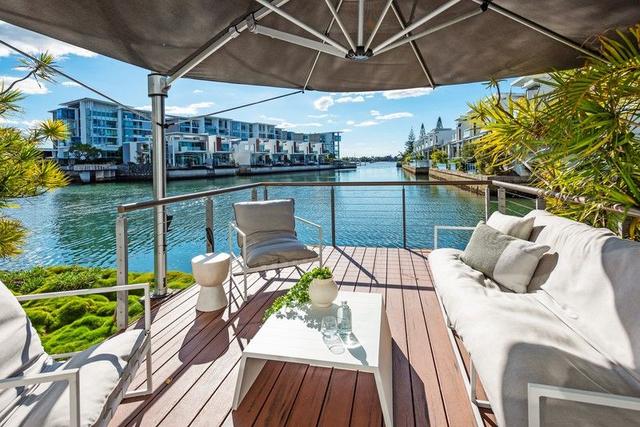 7104 Ephraim Island Parade, QLD 4216