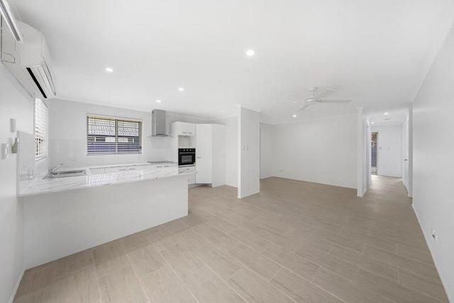 12 Blueash Crescent, QLD 4210