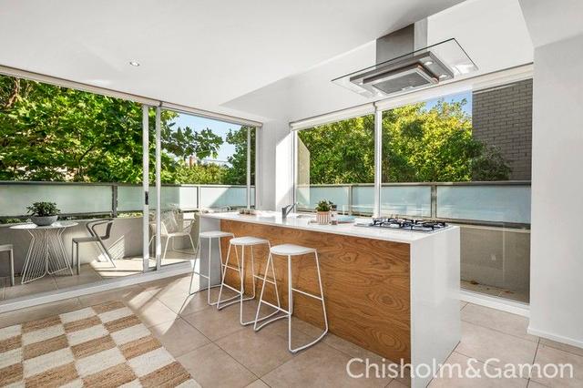 6/24 Pine Avenue, VIC 3184