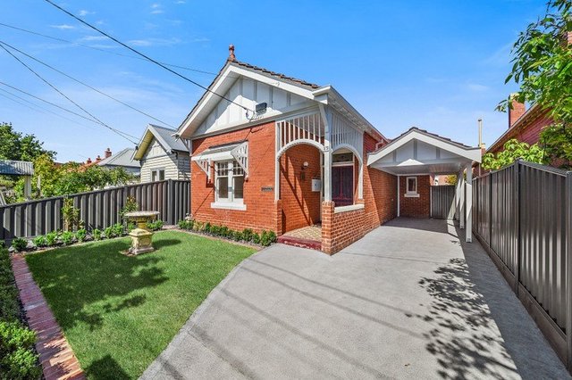 13 Palmerston Grove, VIC 3166