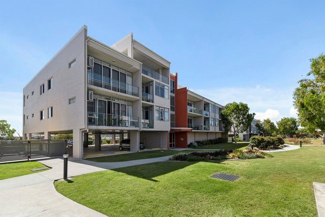 23/3 McLennan Court, QLD 4509