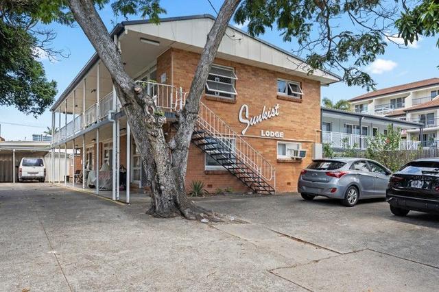 4/7 Leonard Avenue, QLD 4217