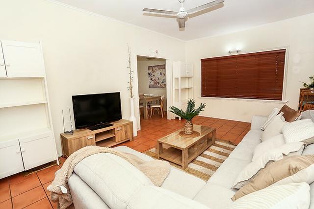 1 Sunset Drive, QLD 4825
