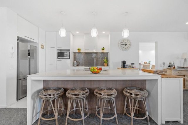 8/305 Easthill Drive, QLD 4226