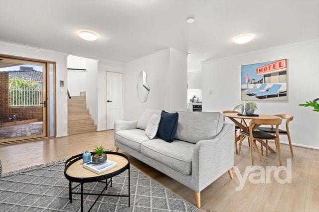4/161 Stock Road, WA 6156