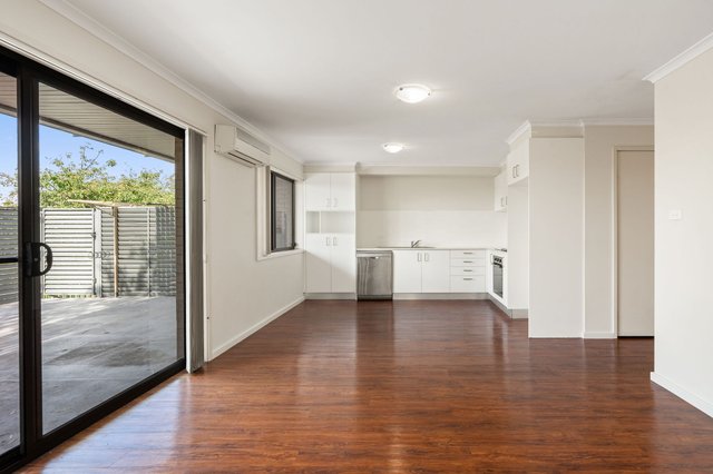 1/2 Adair Street, ACT 2614
