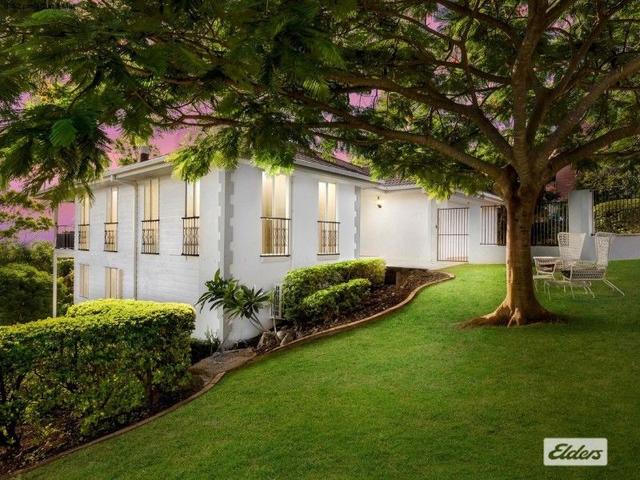 15 Meown Court, QLD 4130