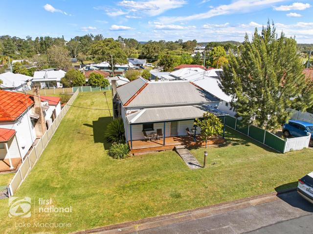8 South Street, NSW 2286