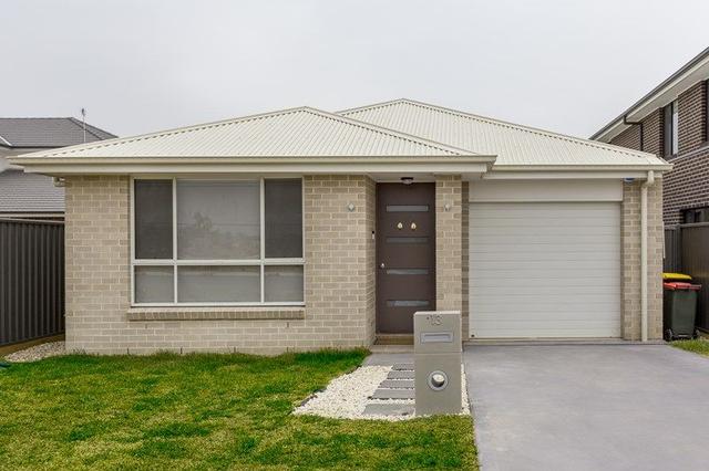 13 Dalli Street, NSW 2762