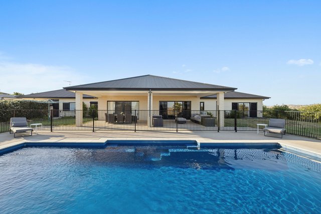 225 Dog Trap Road, NSW 2582