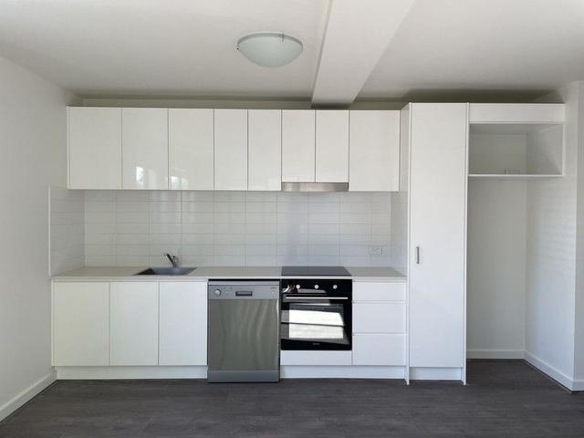 107/13-15 Cumming Street, VIC 3055
