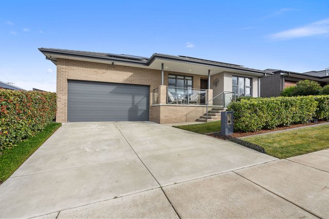 16 Wingrave Street, NSW 2620