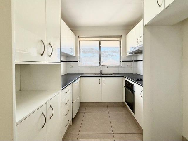 10/41-43 Rosemont Street, NSW 2196