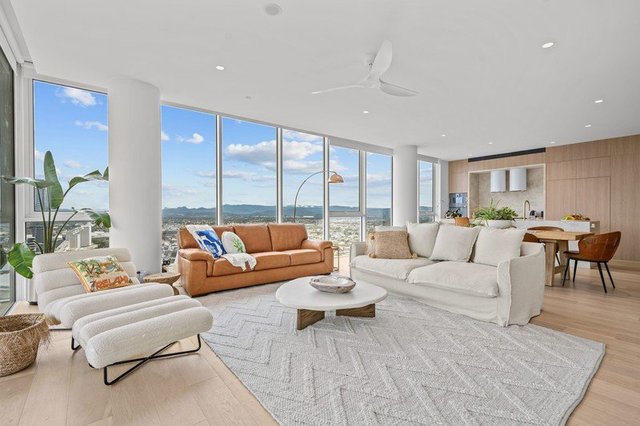 3102/4 Rosewood Avenue, QLD 4218