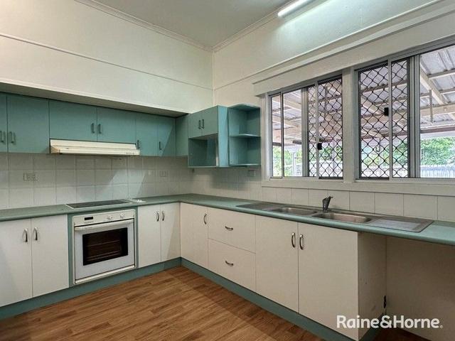 35 Front Street, QLD 4873