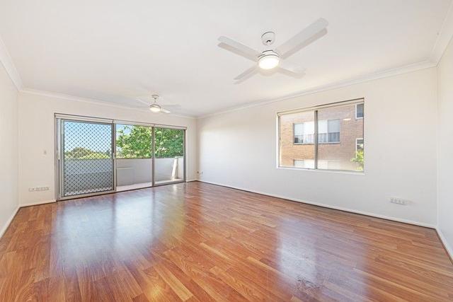 4/23 Greenwich  Road, NSW 2065
