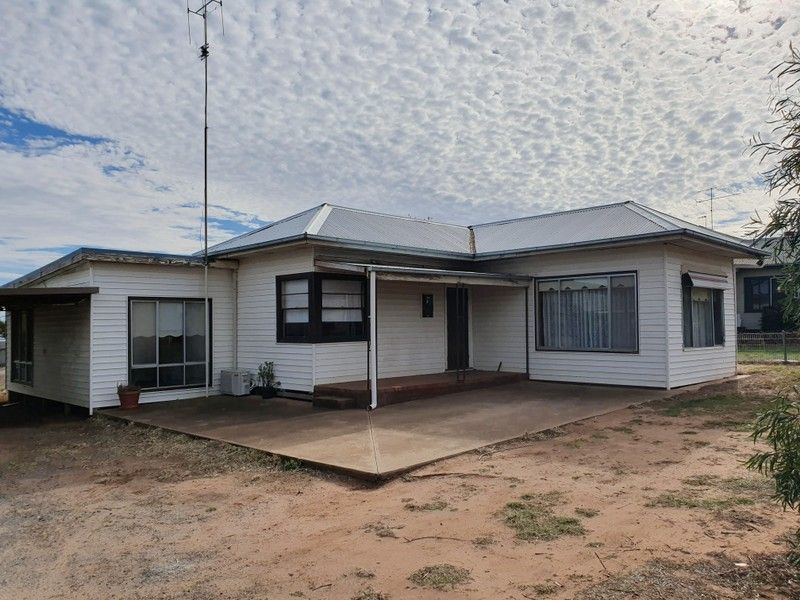 10 Hillview Street, Wycheproof VIC 3527 Allhomes