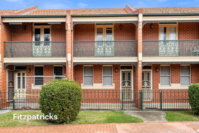 4/11 Crampton Street, NSW 2650