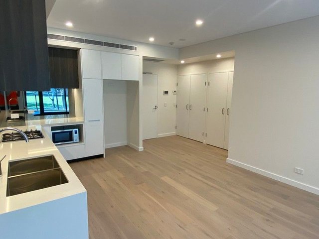 205/76 Cudgegong Road, NSW 2155