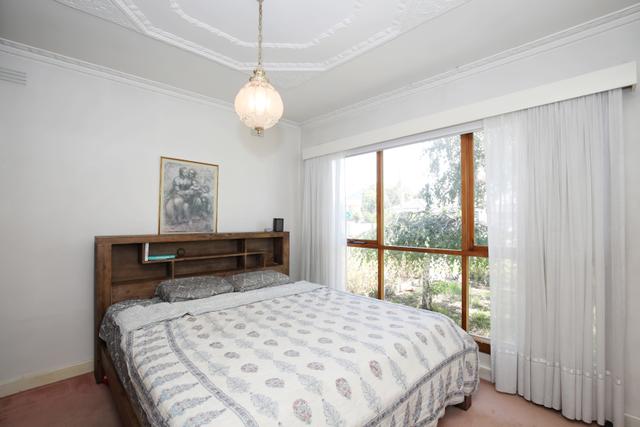 15 Sredna Street, VIC 3012