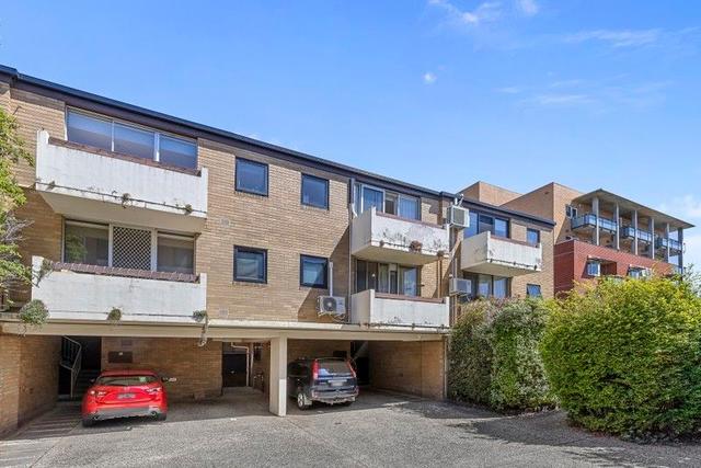 8/31 Upton Road, VIC 3181