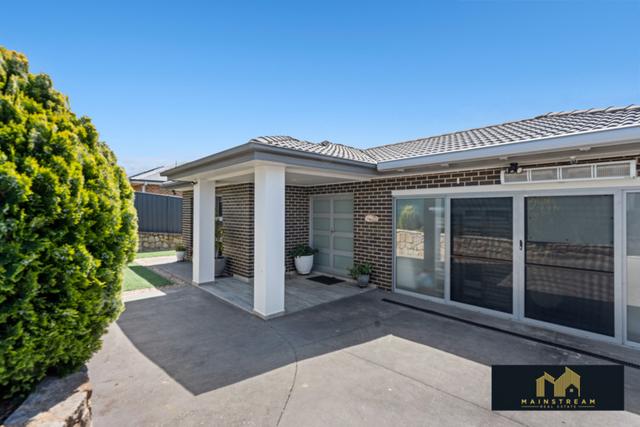51 Bronhill Street, ACT 2914