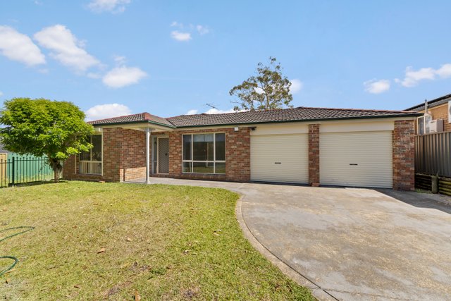 2 Ben Close, NSW 2263