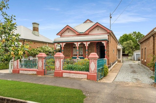 135 Edward Street, NSW 2800