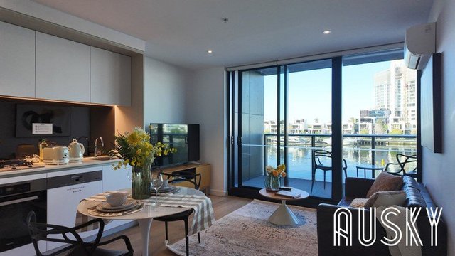 104/915 Collins Street, VIC 3008