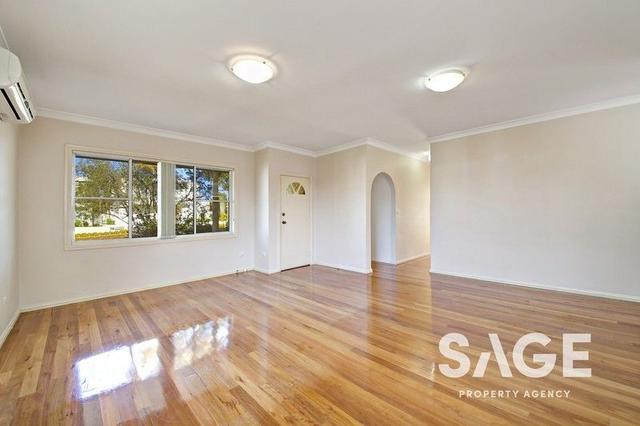 1/75 Greenacre Road, NSW 2221