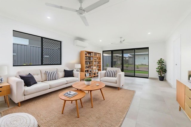 8 Turkeybush Way, NT 0832
