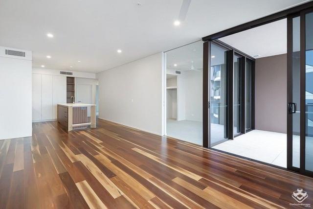ID:21159827/25 Mollison Street, QLD 4101