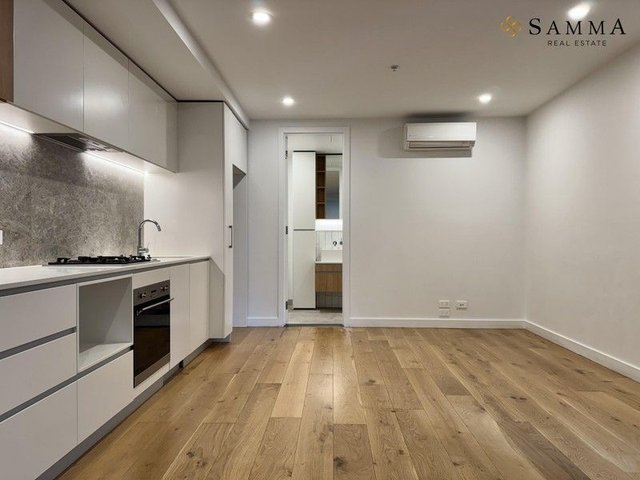 909/23 Batman Street, VIC 3003