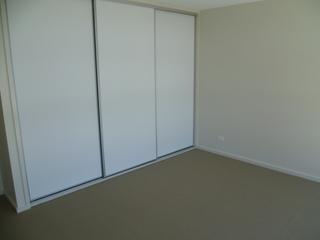 Bedroom 1 (2016-08-10)