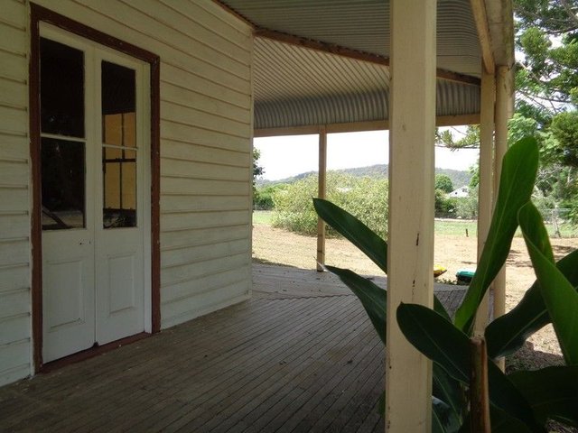 33 Appletree Street, NSW 2429