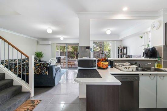 18/1 McAuley Parade, QLD 4211