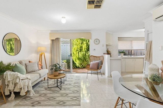 2/28 Norton Drive, WA 6059